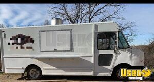 2001 Workhorse All-purpose Food Truck Diamond Plated Aluminum Flooring Minnesota Gas Engine for Sale