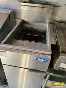 2001 Workhorse All-purpose Food Truck Prep Station Cooler Minnesota Gas Engine for Sale