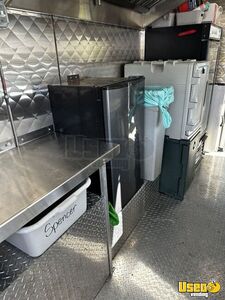 2002 P42 All-purpose Food Truck Gray Water Tank Washington Diesel Engine for Sale