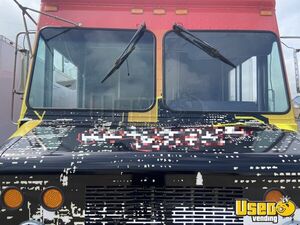 2002 P42 Workhorse All-purpose Food Truck Concession Window Texas Diesel Engine for Sale