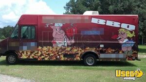 2002 Step Van Barbecue Food Truck Barbecue Food Truck Removable Trailer Hitch Florida Gas Engine for Sale