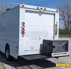 2003 P42 All-purpose Food Truck Cabinets Missouri Diesel Engine for Sale
