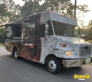 2004 Freightliner Mt45 Pizza Food Truck Concession Window Texas Diesel Engine for Sale