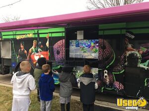 2004 Low Floor Party / Gaming Trailer Surveillance Cameras Illinois Diesel Engine for Sale