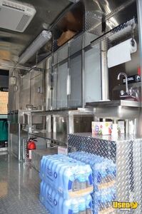 2005 Workhorse P30 Step Van Kitchen Food Truck All-purpose Food Truck Open Signage Virginia Gas Engine for Sale