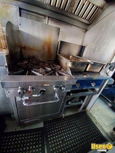2005 Workhorse P30 Step Van Kitchen Food Truck All-purpose Food Truck Oven Virginia Gas Engine for Sale