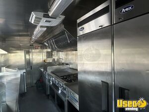 2006 Mt45 Kitchen Food Truck All-purpose Food Truck Exterior Customer Counter Arizona Gas Engine for Sale