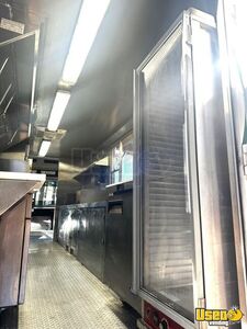 2006 Mt45 Kitchen Food Truck All-purpose Food Truck Hot Water Heater Arizona Gas Engine for Sale