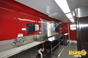 2006 P1000 Kitchen Food Truck All-purpose Food Truck Prep Station Cooler Florida Gas Engine for Sale