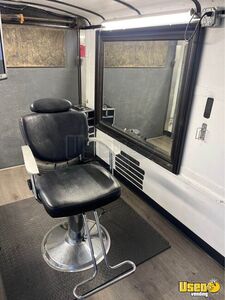2007 Mobile Barbershop Mobile Hair & Nail Salon Truck Removable Trailer Hitch California for Sale