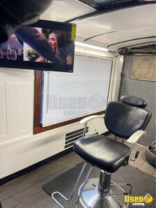 2007 Mobile Barbershop Mobile Hair & Nail Salon Truck Spare Tire California for Sale