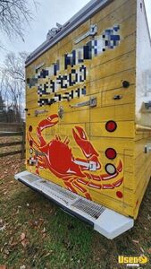 2007 P42 Long Wheelbase All-purpose Food Truck Upright Freezer Maryland Diesel Engine for Sale
