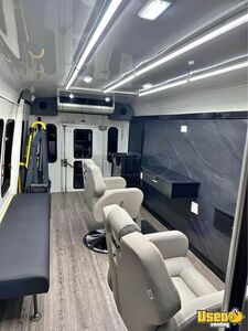 2008 E-450 Mobile Barbershop Truck Mobile Hair & Nail Salon Truck Interior Lighting New Jersey Gas Engine for Sale