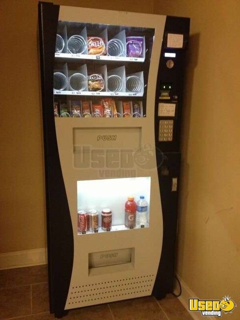 2008 I Think. Maybe 2009 Go-380mdb Genesis Manufacturing Soda Vending Machines Mississippi for Sale