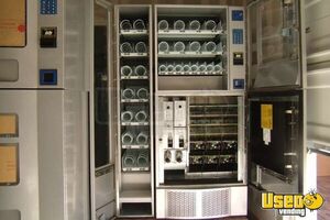 2009 Genesis Manufacturing Combo Vending Machine Nevada for Sale