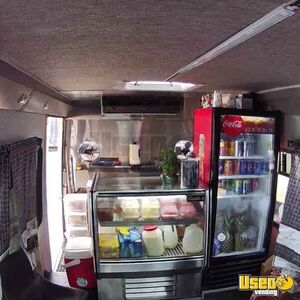 2010 Econoline Food Vending Truck All-purpose Food Truck Reach-in Upright Cooler New York Diesel Engine for Sale