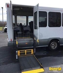 2011 Shuttle Bus Transmission - Automatic Texas Diesel Engine for Sale