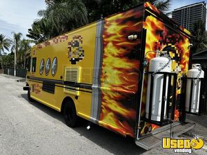 2011 Step Van Kitchen Food Truck All-purpose Food Truck Concession Window Florida Gas Engine for Sale