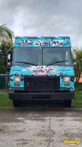 2011 W62 Step Van Kitchen Food Truck All-purpose Food Truck Cabinets Florida Gas Engine for Sale