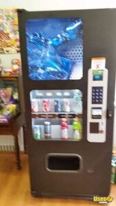2013 Vendors Cb500 Soda Vending Machines Connecticut for Sale