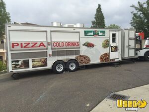 2014 35' Goose Neck / Trailer Hitch Type 5th Wheel Pizza Trailer Air Conditioning California for Sale