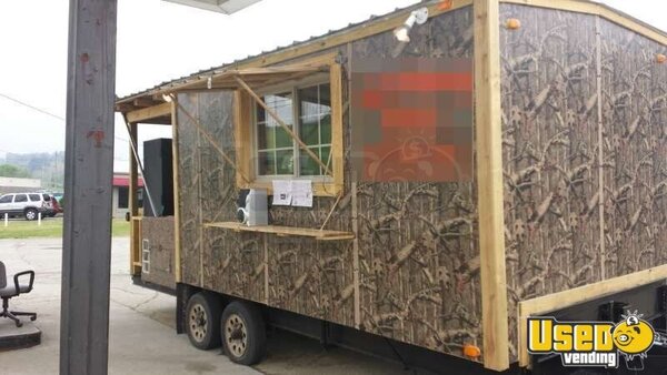 2014 Custom Kitchen Food Trailer Tennessee for Sale