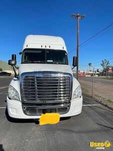 2016 Cascadia Freightliner Semi Truck 3 Arizona for Sale