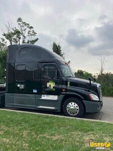 2016 Cascadia Freightliner Semi Truck 4 New Jersey for Sale