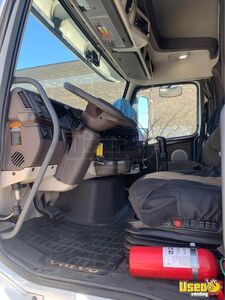 2016 Vnl Volvo Semi Truck 6 Pennsylvania for Sale