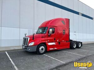2017 Cascadia Freightliner Semi Truck Fridge New Jersey for Sale