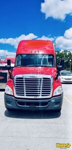 2018 Cascadia Freightliner Semi Truck Fridge Florida for Sale
