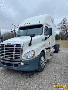 2018 Freightliner Semi Truck 2 Louisiana for Sale