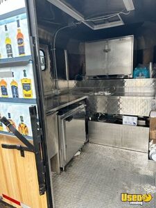 2018 Horse Trailer Beverage - Coffee Trailer Removable Trailer Hitch Connecticut for Sale