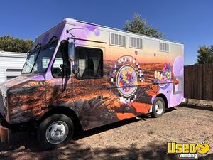 2022 F-59 Chasis All-purpose Food Truck Concession Window New Mexico Gas Engine for Sale