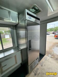 2023 Custom Kitchen Food Trailer Oven Texas for Sale