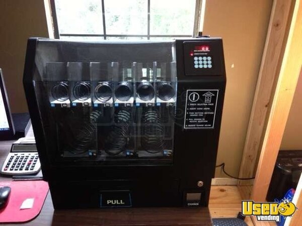 Fsi 3003 Md13 Soda Vending Machines Tennessee for Sale