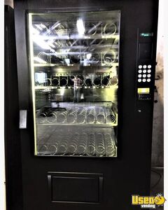 Other Snack Vending Machine 12 California for Sale