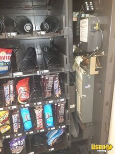 Other Snack Vending Machine 5 California for Sale