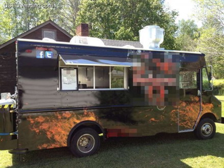  Houses  Sale on Food Trucks For Sale   Mobile Kitchen Trucks   Food Trailers For Sale