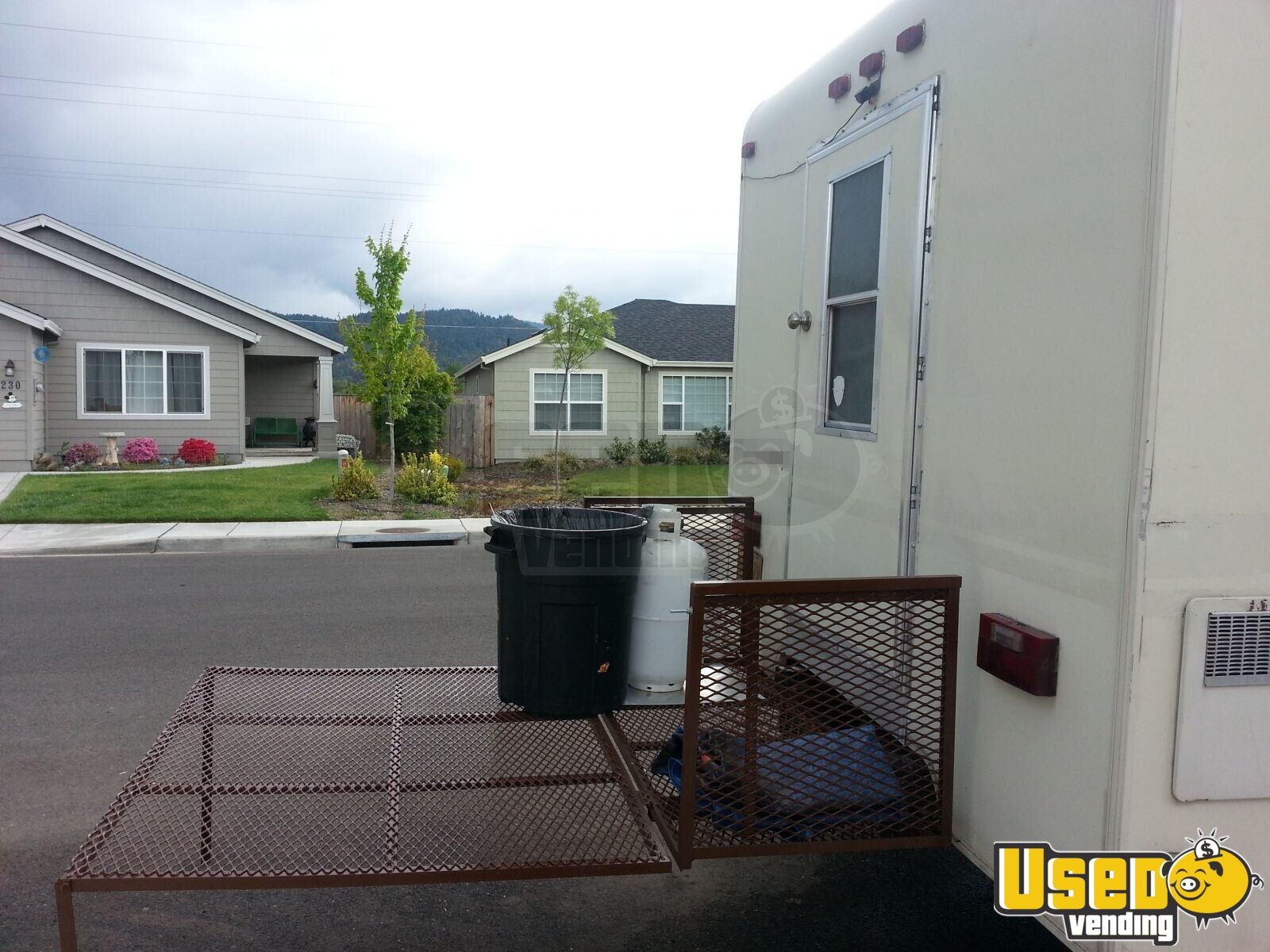 For Sale Chevy P30 Food Truck in Oregon Used Food Truck Mobile Kitchen