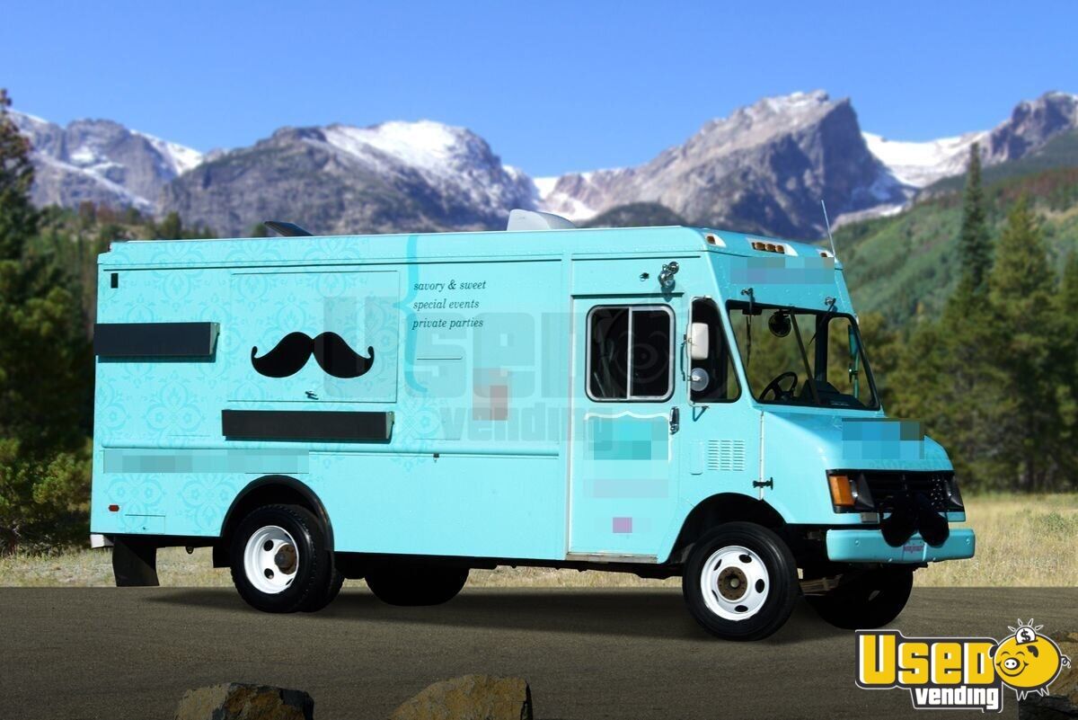 Chevy P30 Lunch Truck Mobile Kitchen for Sale in Colorado 2
