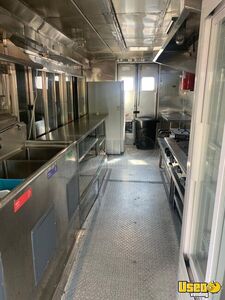 1982 P30 All-purpose Food Truck Cabinets Texas Gas Engine for Sale