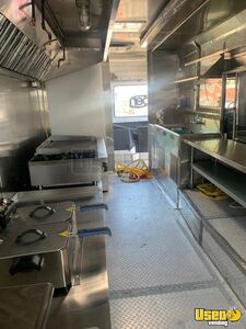 1982 P30 All-purpose Food Truck Stainless Steel Wall Covers Texas Gas Engine for Sale