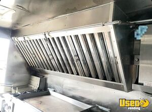 2004 Fh16520 All-purpose Food Truck Flatgrill Illinois Diesel Engine for Sale