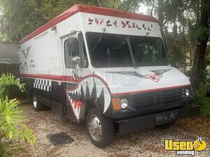 2004 P42 Workhorse All-purpose Food Truck Concession Window Florida Gas Engine for Sale