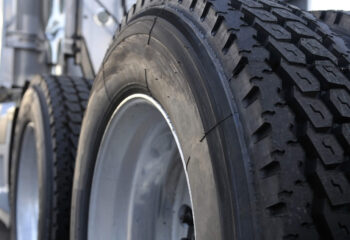 semi-truck tires and rims