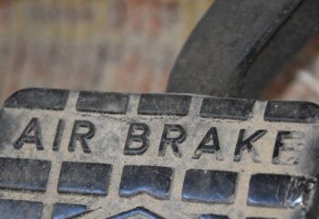 semi truck air brake pedal