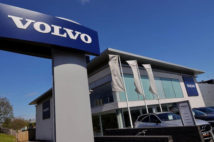 volvo dealership shop