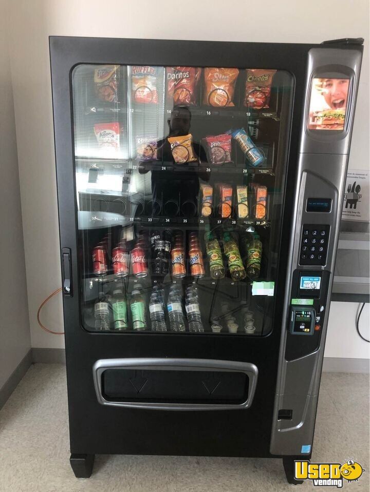 2019 Large Capacity Glass Front Combo Vending Machine | Snack and Drink ...