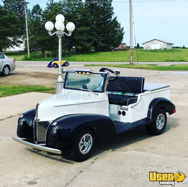 1940 Vintage Ice Cream Truck Ice Cream Truck Florida for Sale